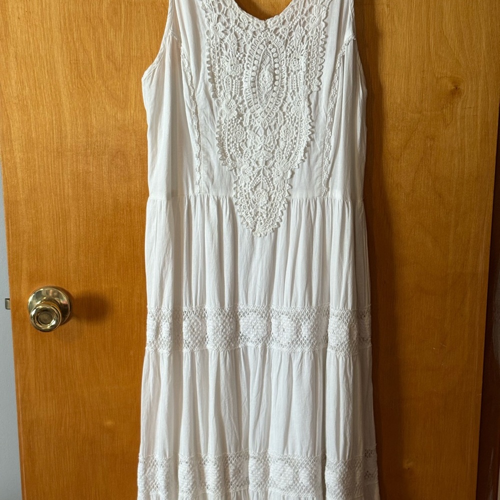 Magic White Lace Maxi Dress